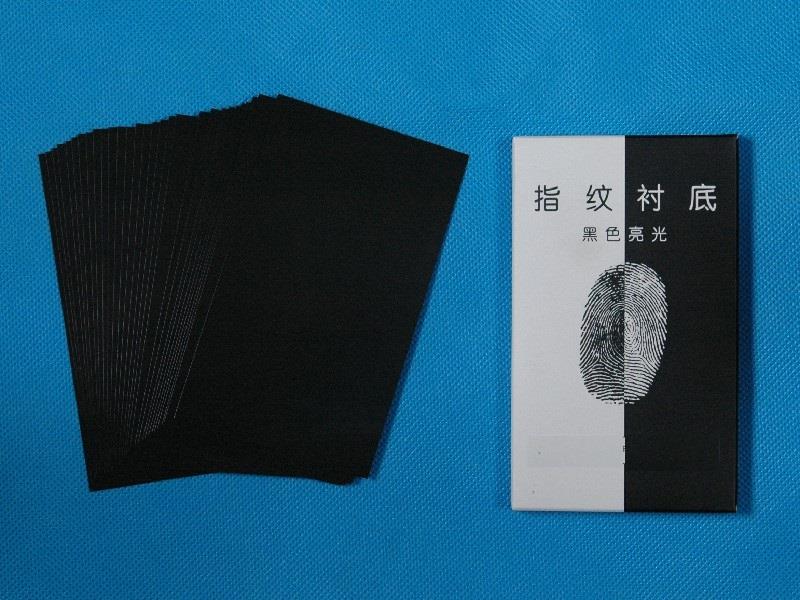 黑/白色亮光指纹衬底